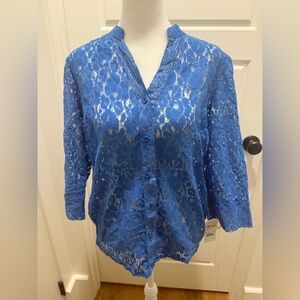 NWT. Elementz. Blue Lace Button-Down Shirt. Medium.